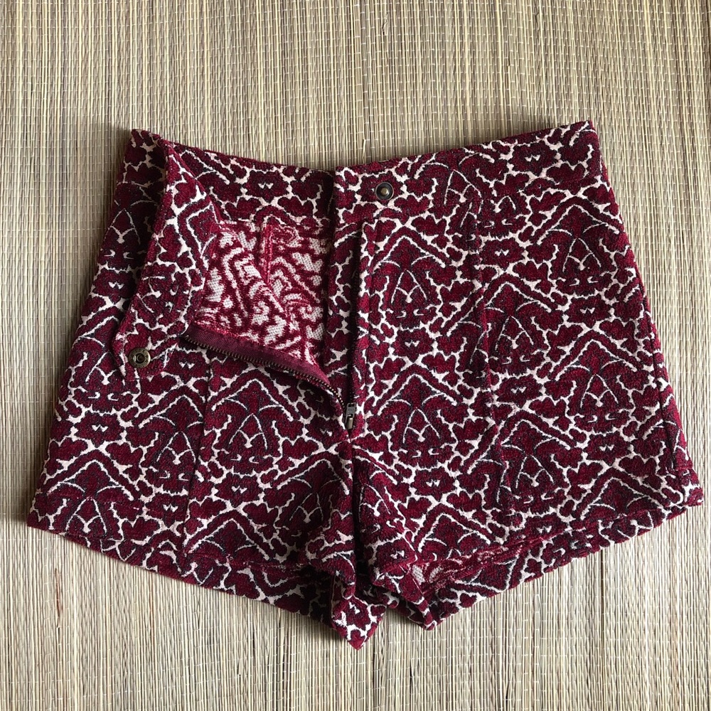 Ecote Urban Outfitters Red Boho Shorts - Size 0